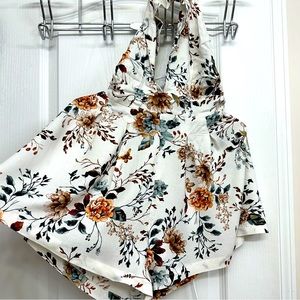 Dress / Shorts SHEIN